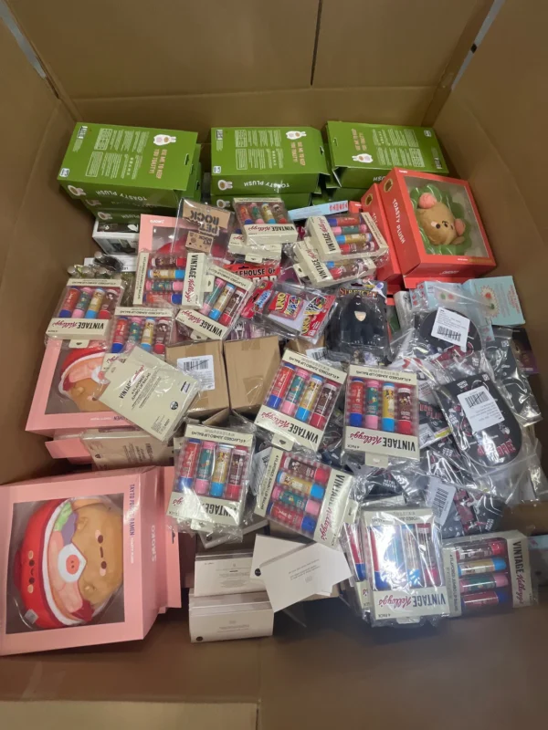 Mixed Pallet: 92% Off Original Retail