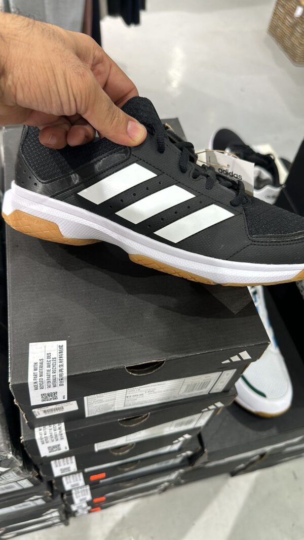Wholesale Adidas Samba Shoes Pallet – 60+ Pairs of Classic Sneakers - Image 5