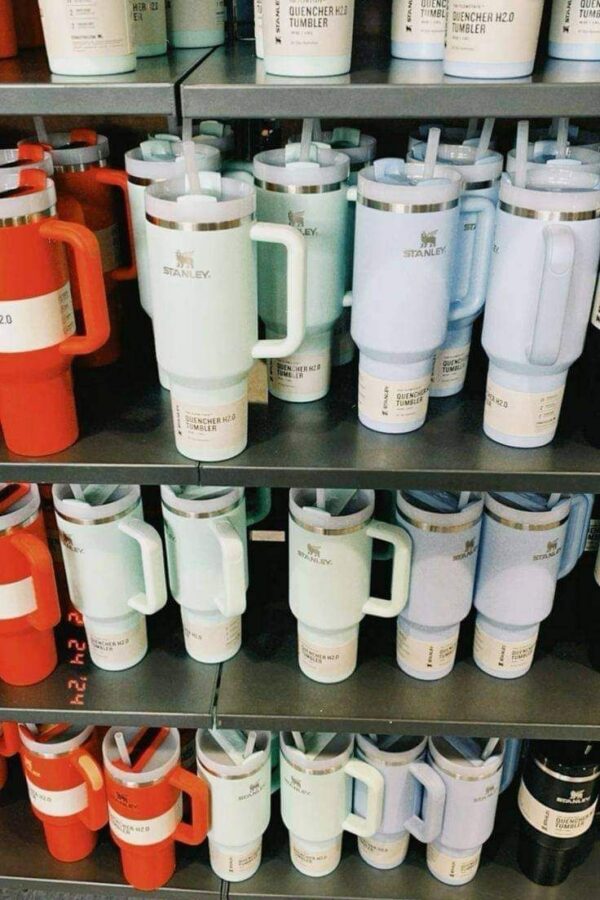 Wholesale Stanley Cups Pallet – 300 Pieces in Assorted Colors - Image 7