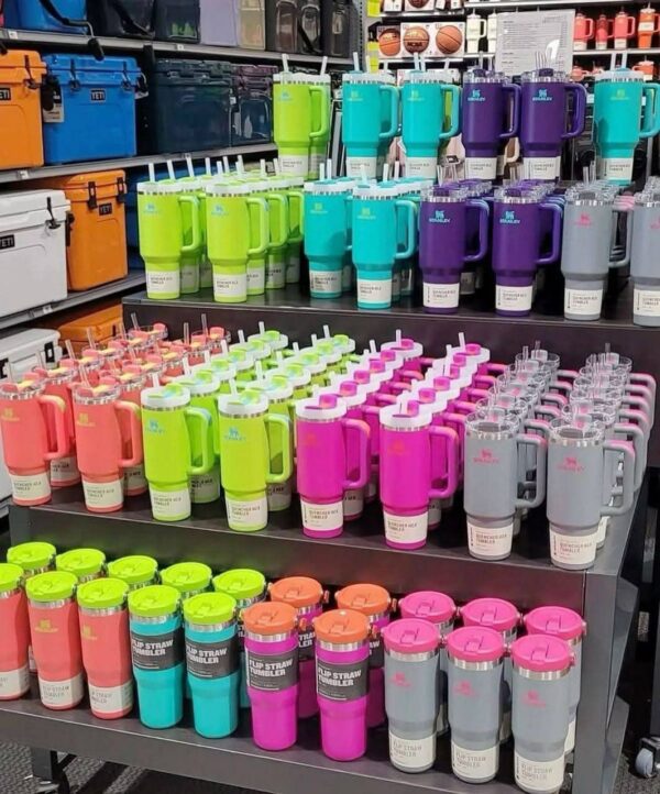 Wholesale Stanley Cups Pallet – 300 Pieces in Assorted Colors - Image 2
