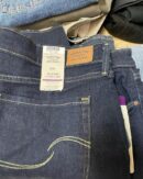Wholesale Mixed Brand Jeans Pallet – 300 Pairs of Men’s & Women’s Denim