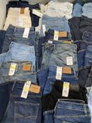 Wholesale Mixed Brand Jeans Pallet – 300 Pairs of Men’s & Women’s Denim